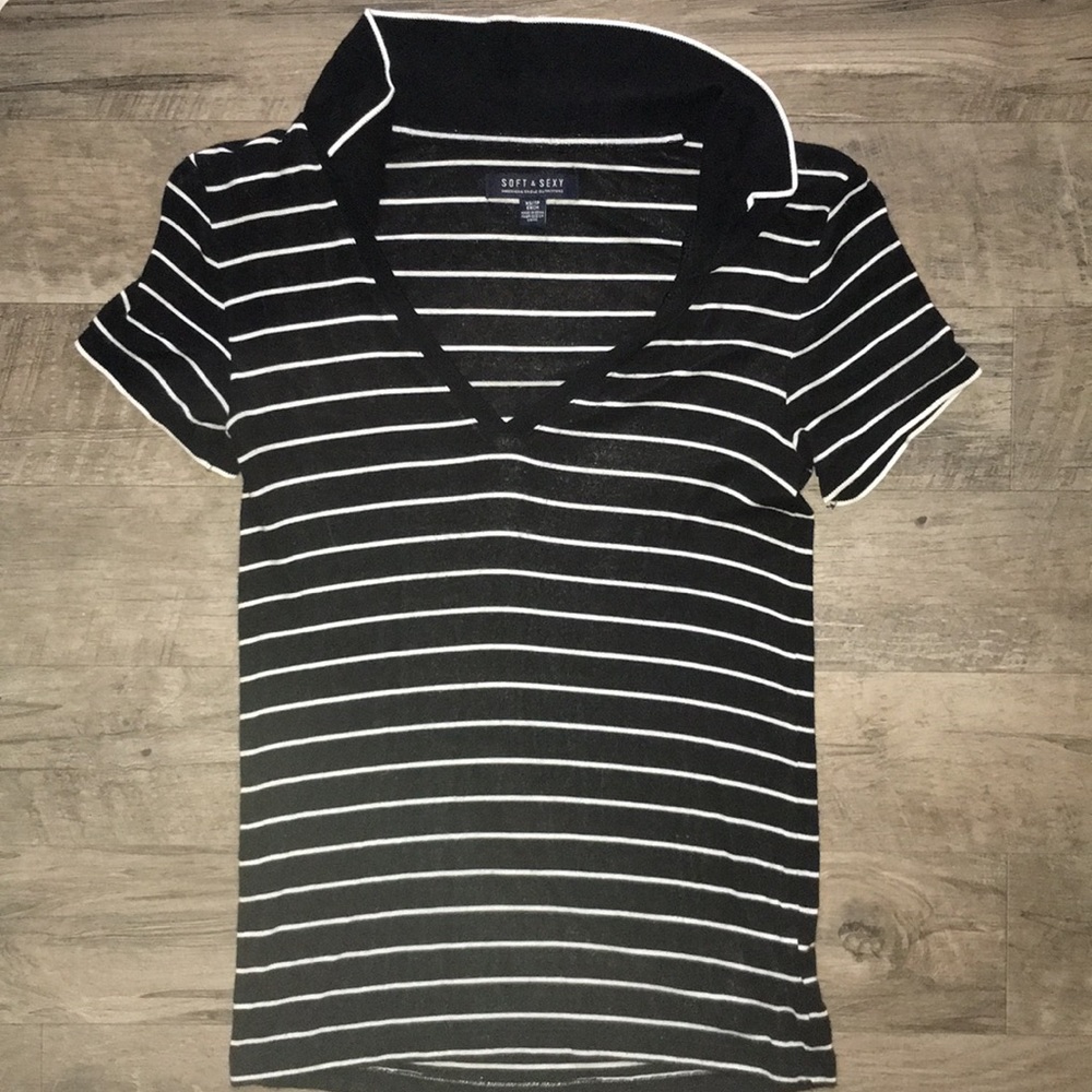 American Eagle shirt